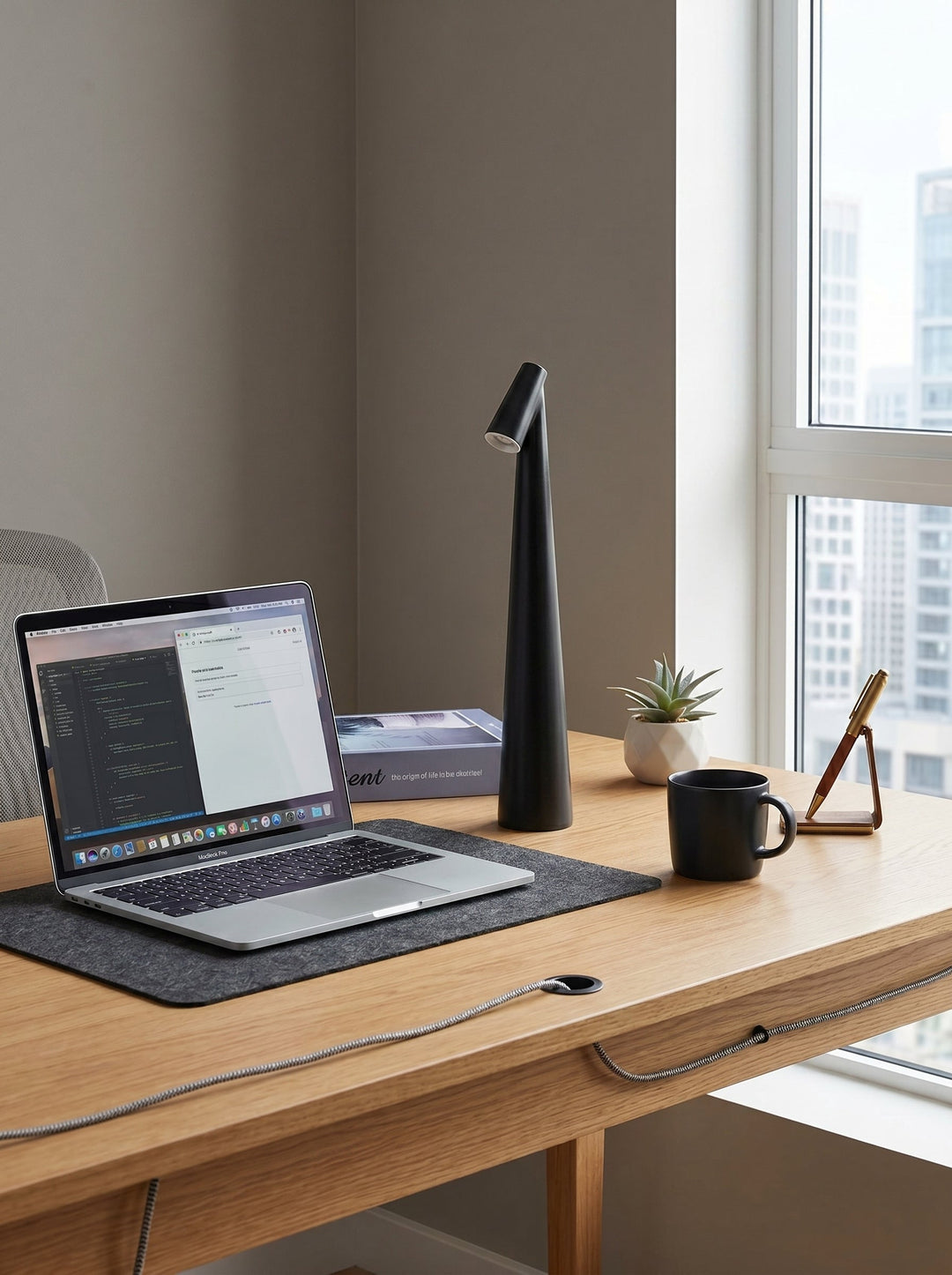 Lampe de Chevet Minimaliste — LUXBERA