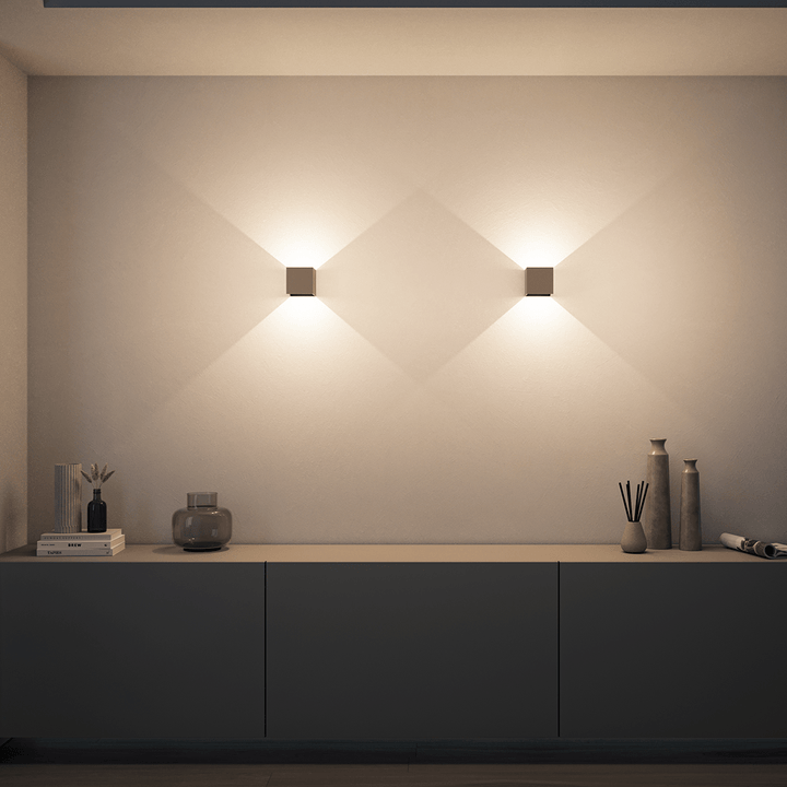 XENA — Applique murale LED à volets orientables