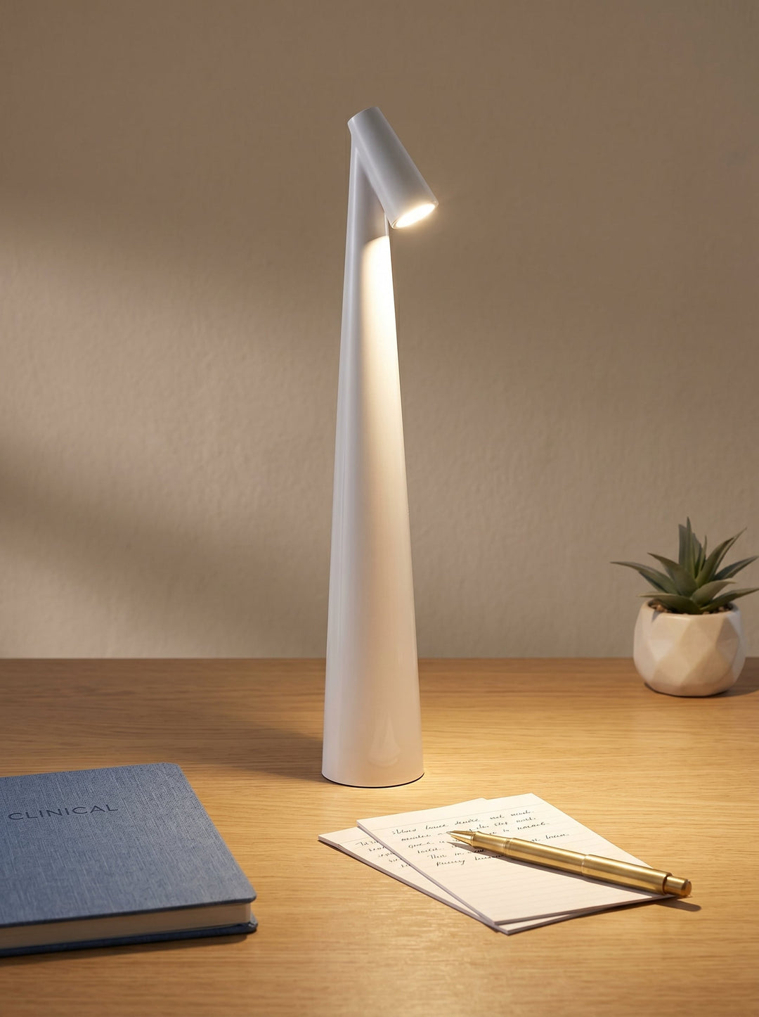 Lampe de Chevet Minimaliste — LUXBERA