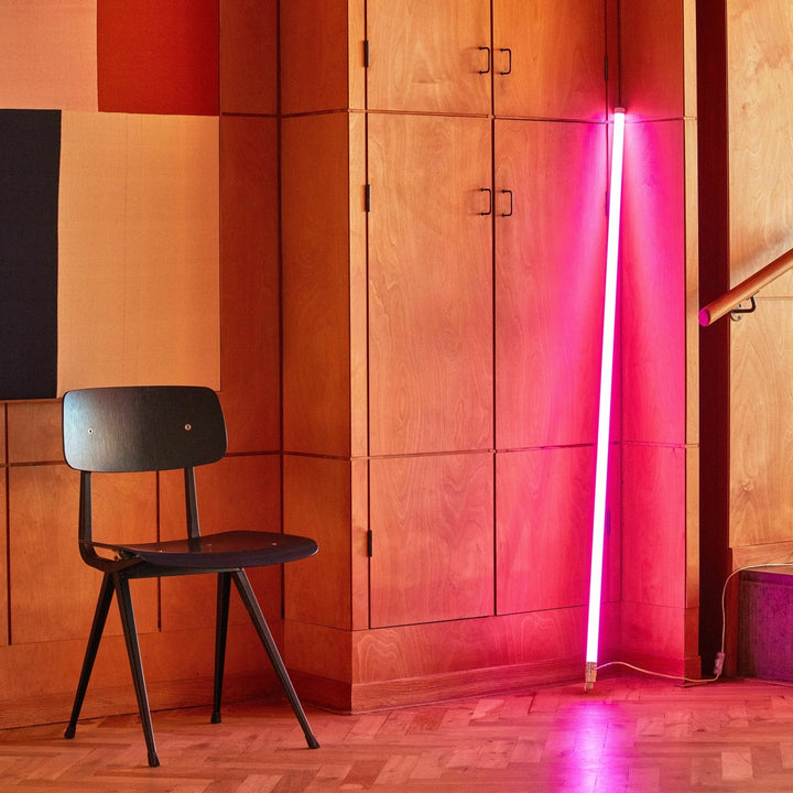 Néon tube LED rose 150 cm Neon - HAY