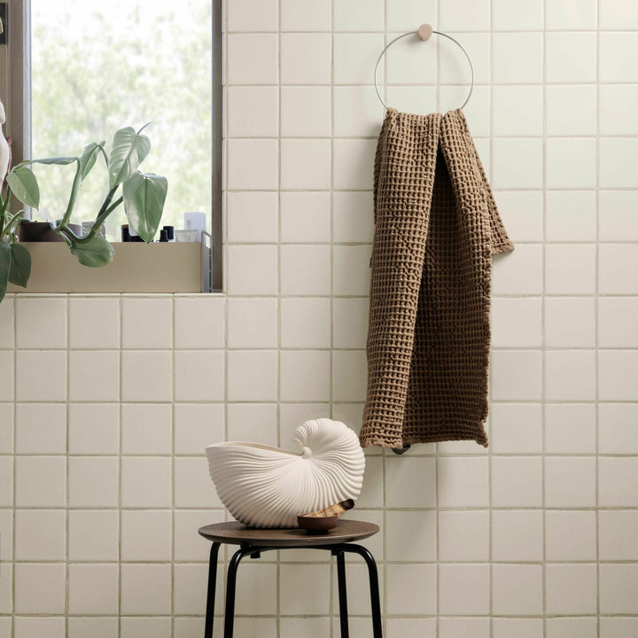 Pot en grès écru coquillage - Ferm Living